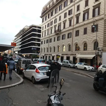 Federica's Lägenhet